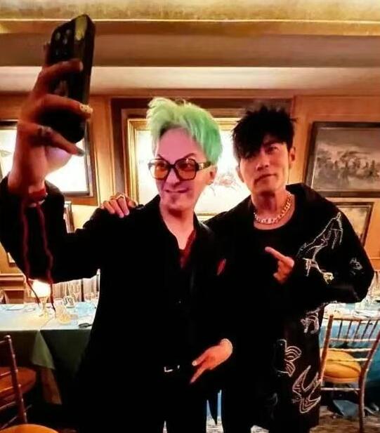 曝周杰伦权志龙将合作 目前周杰伦公司并未回应